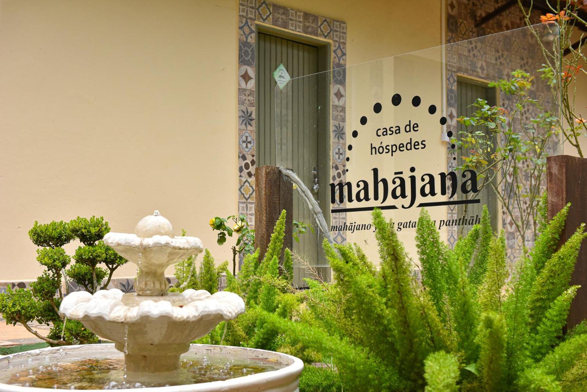 Ecovila Govardhan Santa Isabel  Exterior photo